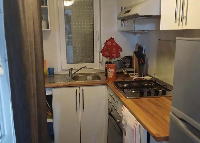 Matias אתר קמפינג וודיצה